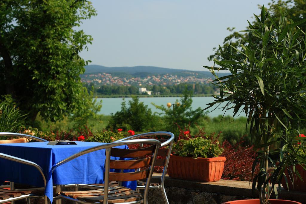 Aquilo Hotel Panoráma Tihany Exterior foto